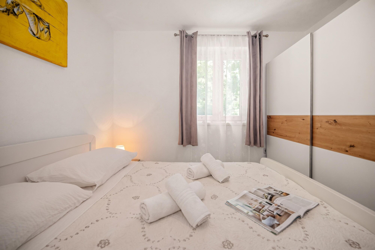 Others 2, Istrian Villa Stella for 8: Pool & Sauna, Labin