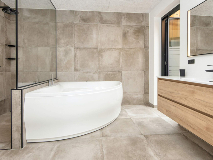Bathroom 3, 5 Star Holiday Home in Ansager, Varde