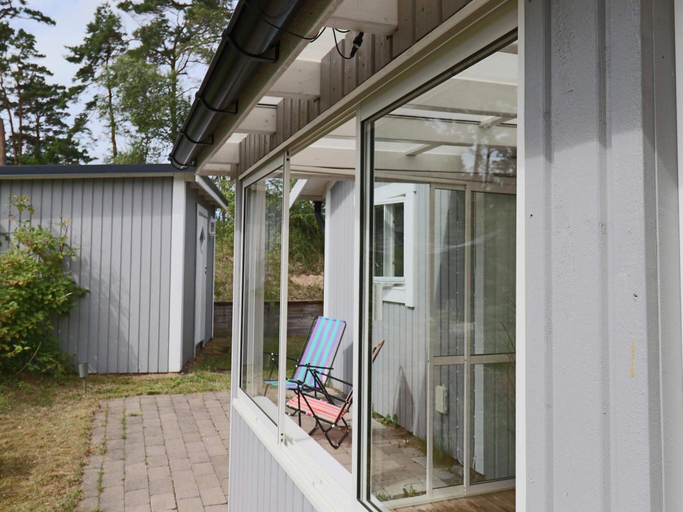 Others 5, 4 Star Holiday Home in Mellbystrand, Laholm