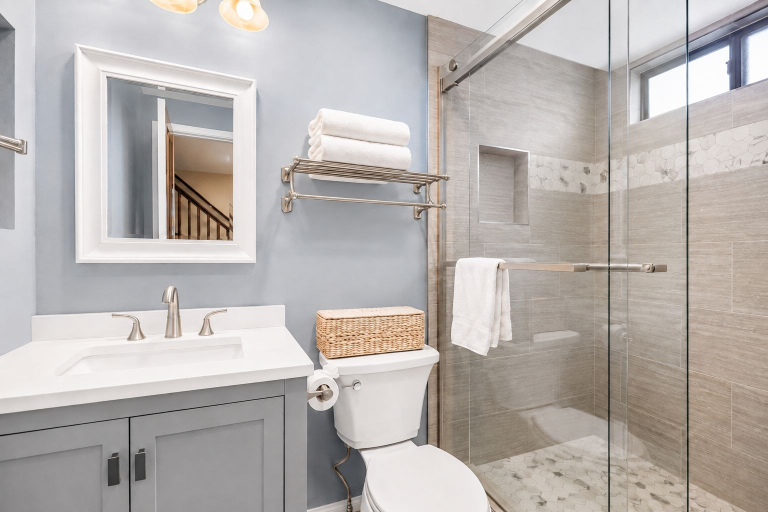 Bathroom 3, Shores Lakefront Condo, San Bernardino