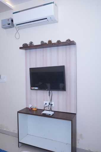 Others 5, Hotel Ganga Ashraye, Dehradun