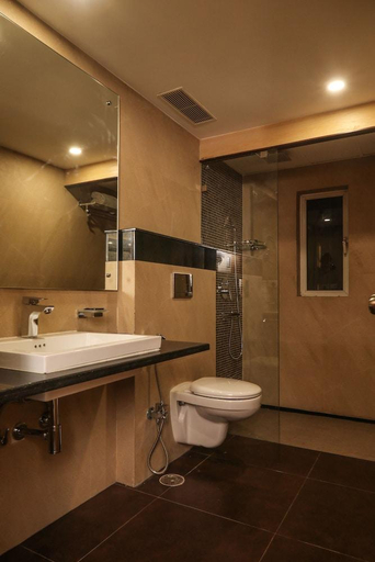 Bathroom 4, The Grand Asansol, Barddhaman