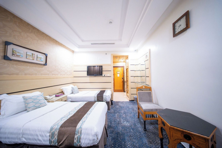 Others 5, multazam Hotel, Makkah