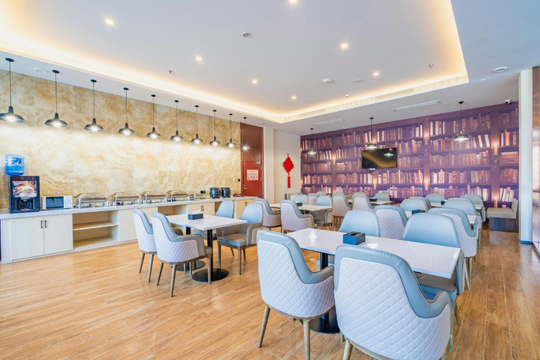 Food & Drinks 1, Gem Anqing Wangjiang County Central Mall Fengqi Ro, Anqing