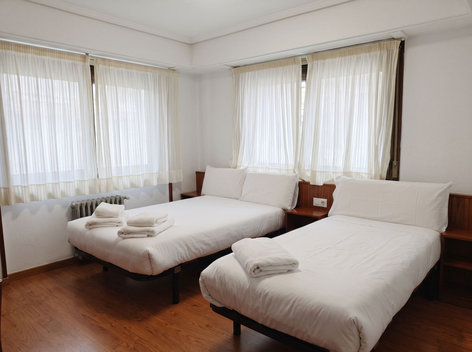 Others 2, Hotel Nogallás by gaiarooms, A Coruña