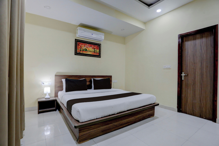 Others 5, Super OYO Townhouse Gomti Nagar Sector 1, Lucknow