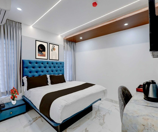 Others 5, Deluxe Room S P Grand, Karur