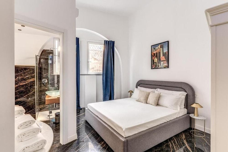 Bedroom 4, Palazzetto Santa Lucia, Napoli
