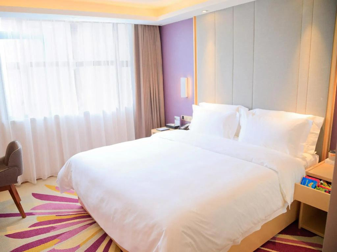 Bedroom 2, Lavande Hotel Shenzhen Shajing Houting Metro Station, Shenzhen
