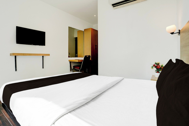 Bedroom 2, Townhouse PBG Mall Vashi, Thane