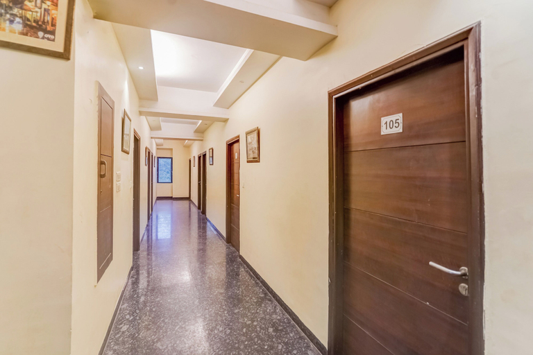 Others 1, Townhouse Sikar Road Jaipur, Jaipur