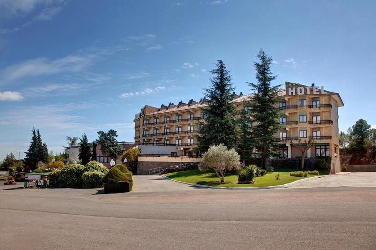 Exterior & Views 2, HOTEL REY SANCHO RAMIREZ SOMONTANO SL, Huesca
