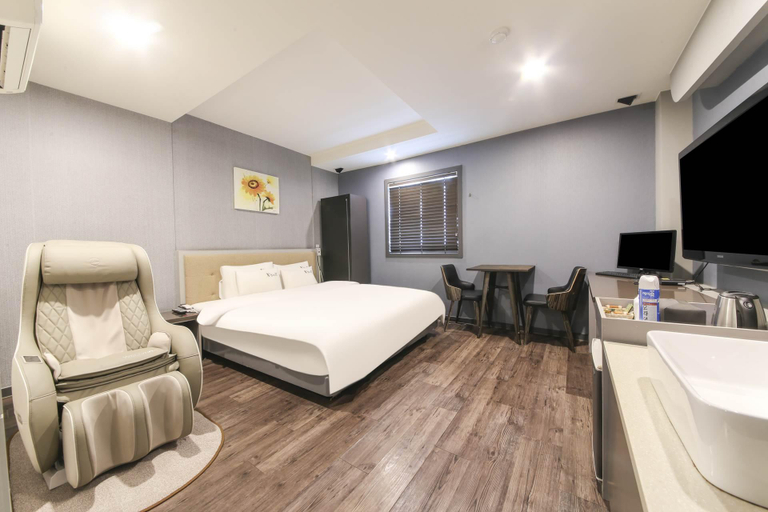 Bedroom 4, Busan Mora Stay Hotel, Gangseo