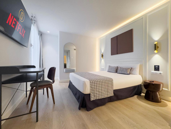 Bedroom 4, Opera Stays by Charming, Madrid
