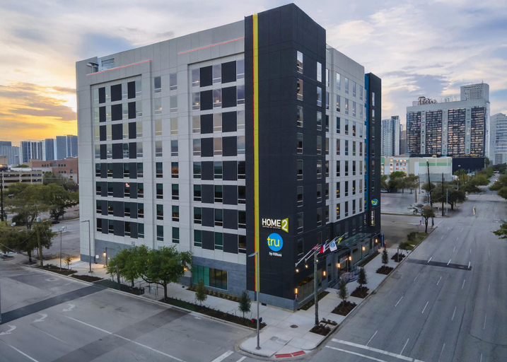Exterior & Views 2, Tru by Hilton Houston Downtown Convention Center, Houston
