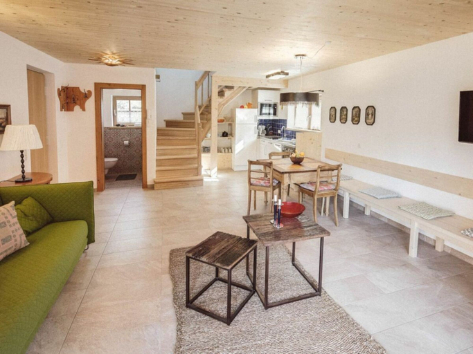 Others 4, Luna Blanca Chalet, Ostallgäu