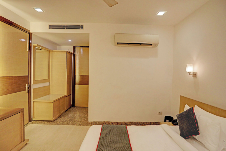Others 3, Townhouse Relax Suits A Boutique, Ghaziabad