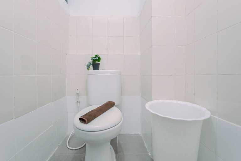 Others 5, Good And Homey 2Br At Apartment Kemang View, Bekasi