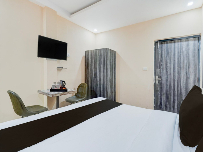 Others 4, Classic With Balconyamba Palace, Kaushambi