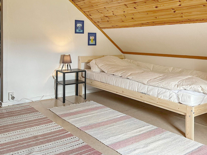 Others 2, 4 Person Holiday Home in Hedekas, Munkedal