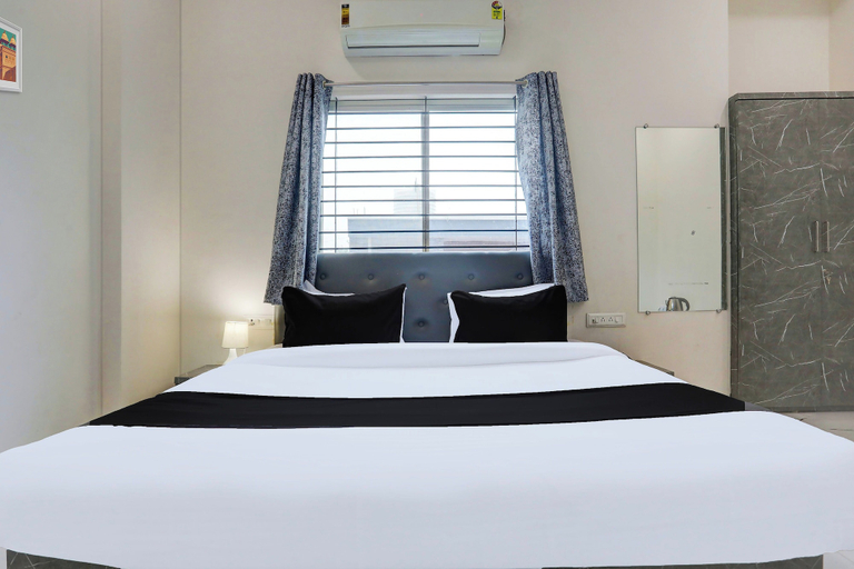 Others 2, Hotel O Grand Embassy, Indore