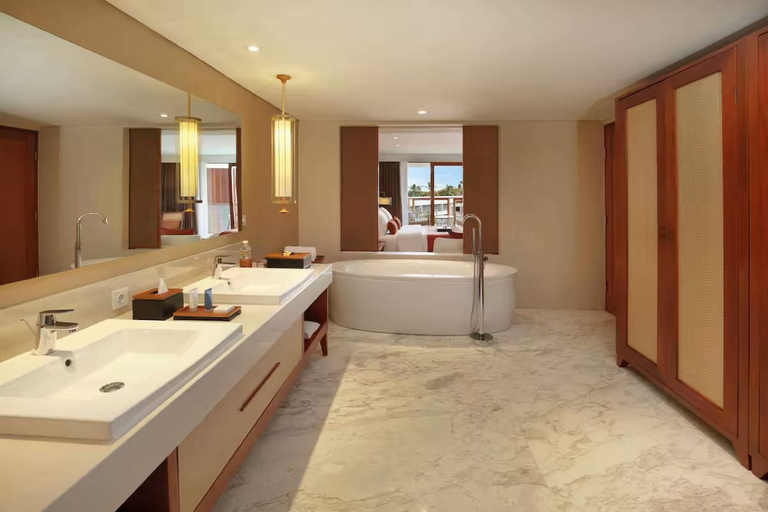 Bathroom 5, The Bandha Hotel & Suites, Badung