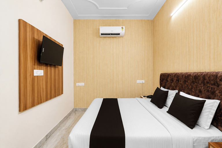 Others 5, Super Collection O Sector 78 Mohali, Sahibzada Ajit Singh Nagar