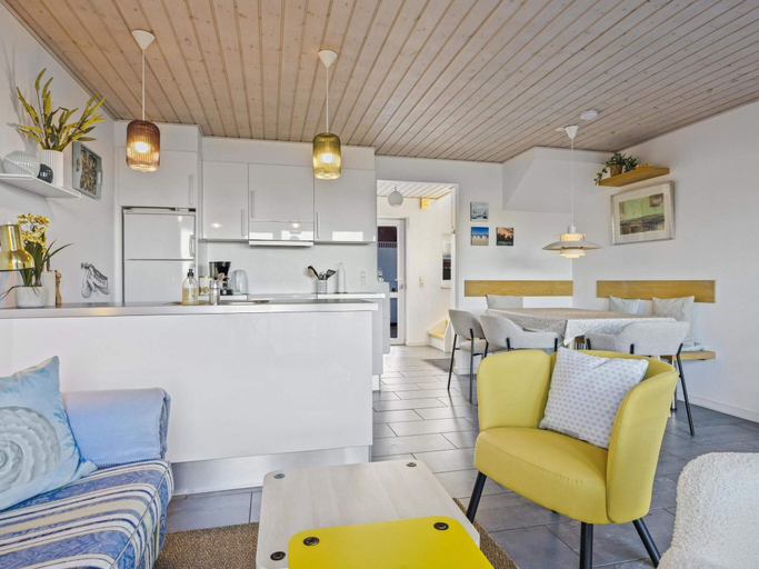 Others 3, 5 Star Holiday Home in Lokken, Hjørring