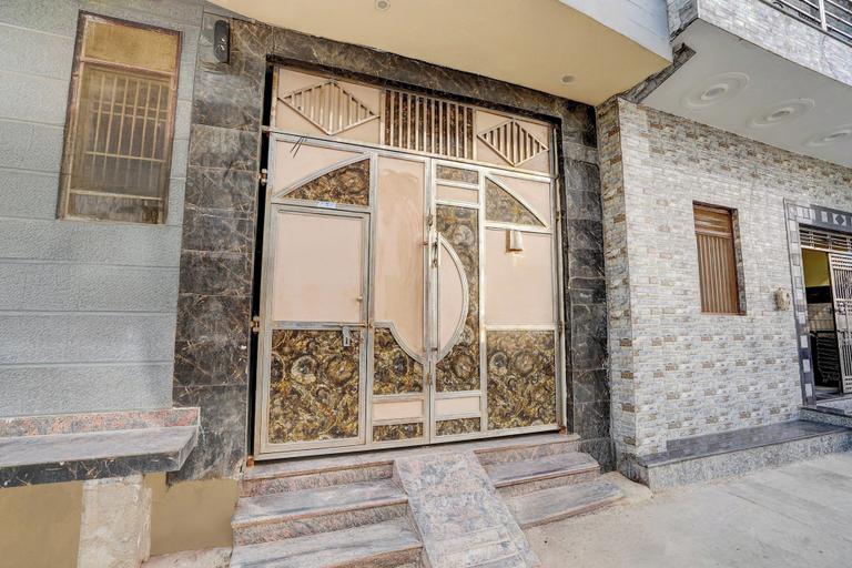 Others 5, Hotel O Prem Mandir, Mathura