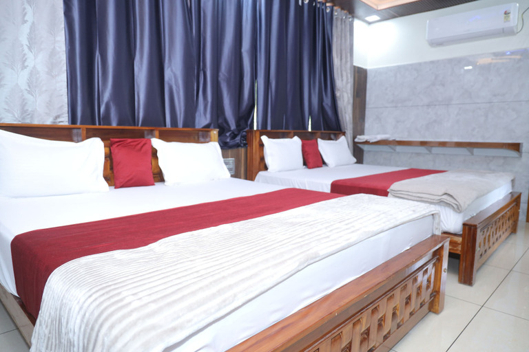 Others 3, Aaradhana Home Stay, Uttara Kannada