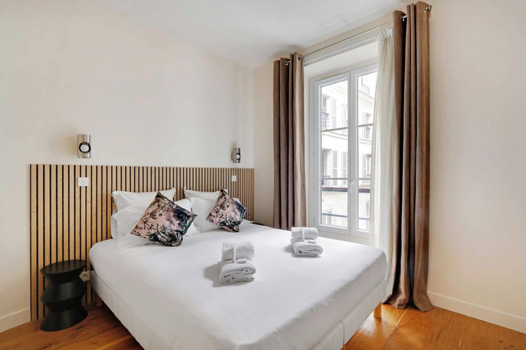 Others 3, Spacious Apartment 3br/8p - Opera, Paris