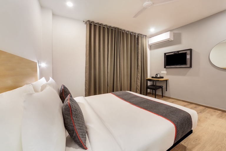 Others 3, Townhouse 158 Near Netaji Subhash Marg, Gurgaon