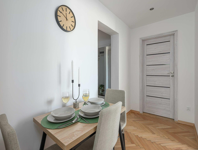 Others 4, Cozy Warsaw Flat With Balcony, Warsaw