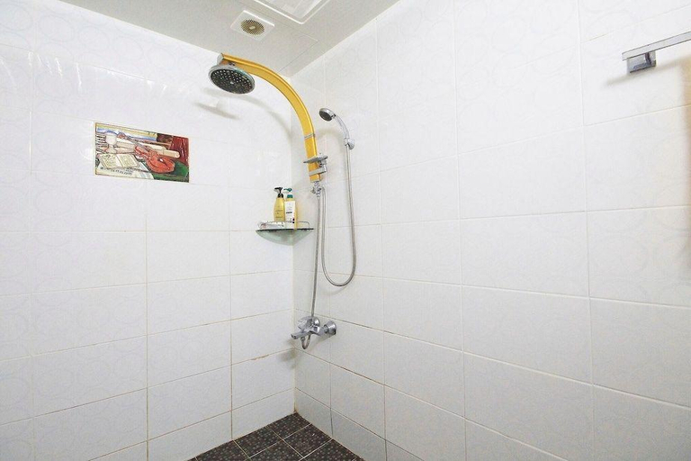 Bathroom 5, Jeonju Gosa-dong Cinema, Jeonju