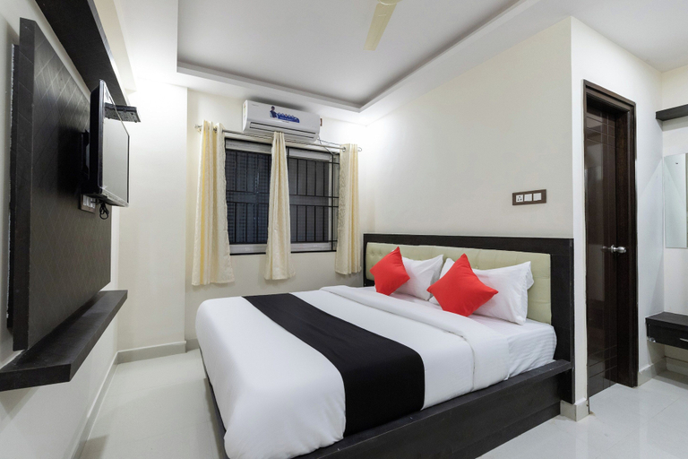 Others 2, Capital O Regal suites, Bangalore