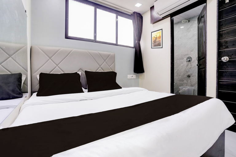 Bedroom 2, Hotel Class Inn, Mumbai Suburban
