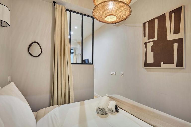 Bedroom 4, Superb Apartment 1 Bedroom Center of Paris by Studio Prestige, Paris
