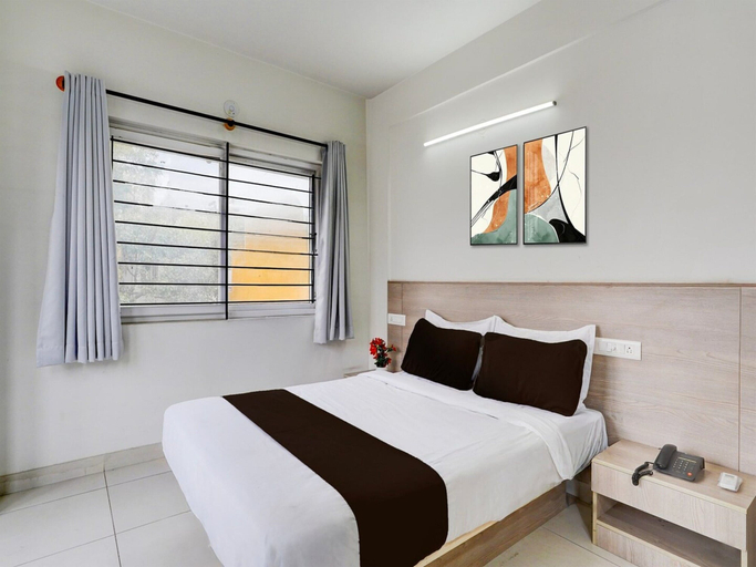 Others 3, Deluxehotel Gurudev Residency, Bangalore