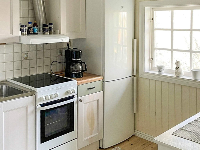 Others 4, 4 Star Holiday Home in Enkoping, Enköping