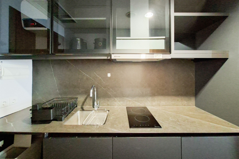 Others 2, Stylish And Sleek 1Br At Apartment The Smith Alam Sutera, Tangerang