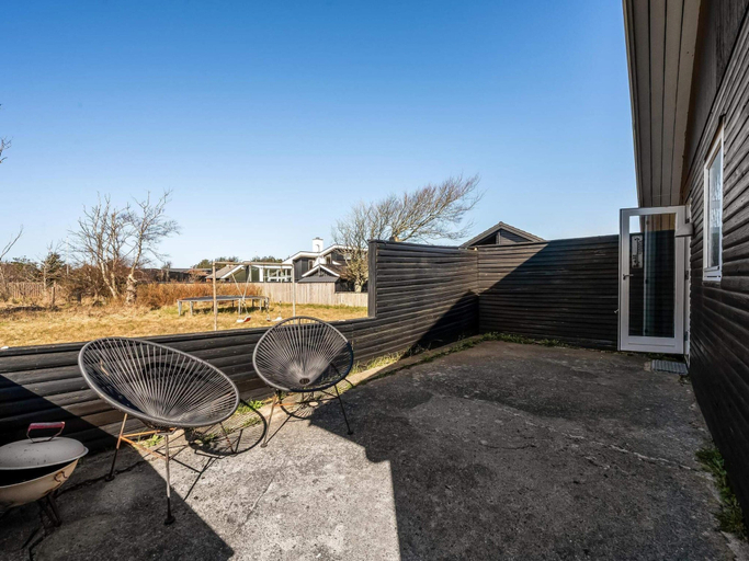 Others 4, 4 Star Holiday Home in Blokhus, Jammerbugt