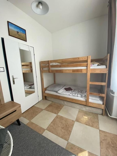 Bedroom 3, GRAN hostel, Banská Bystrica