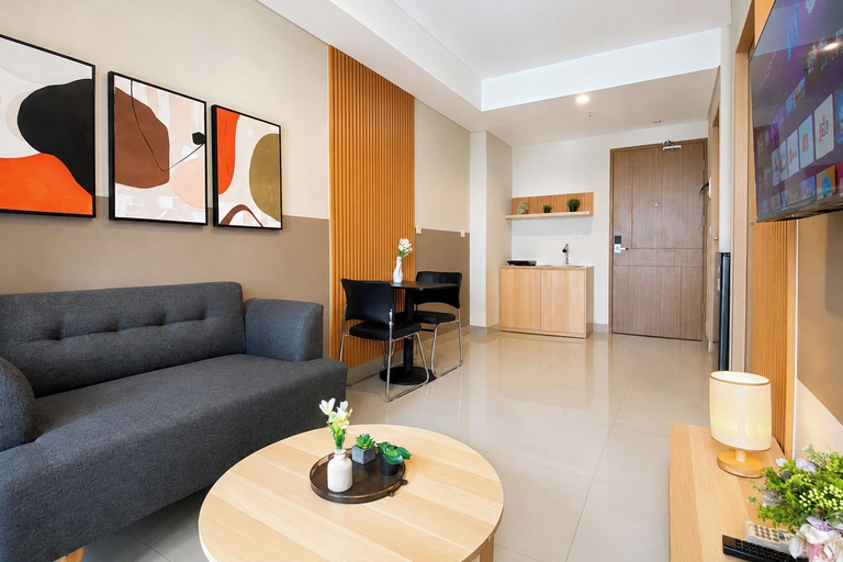 Others 2, Refined And Sleek 1Br At Apartment Tamansari Iswara, Bekasi