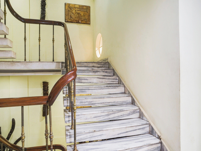 Others 3, Townhouse Jabalpur Railway Junction, Jabalpur