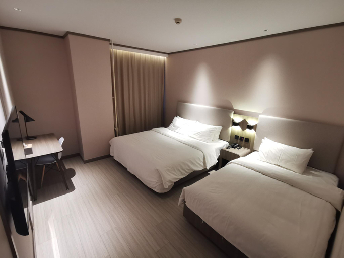Bedroom 2, HanTing Hotel (Eye of Tianjin), Tianjin