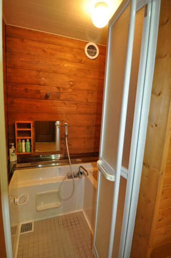 Bathroom 3, Big Foot Cabin Hakuba, Hakuba