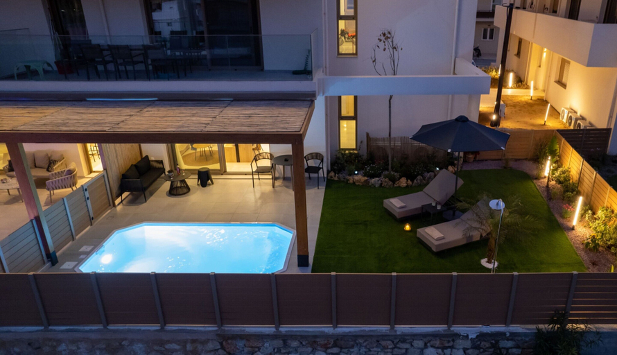 Others 3, Premium Seaview Suite With Heated Pool and Private Parking, Crete
