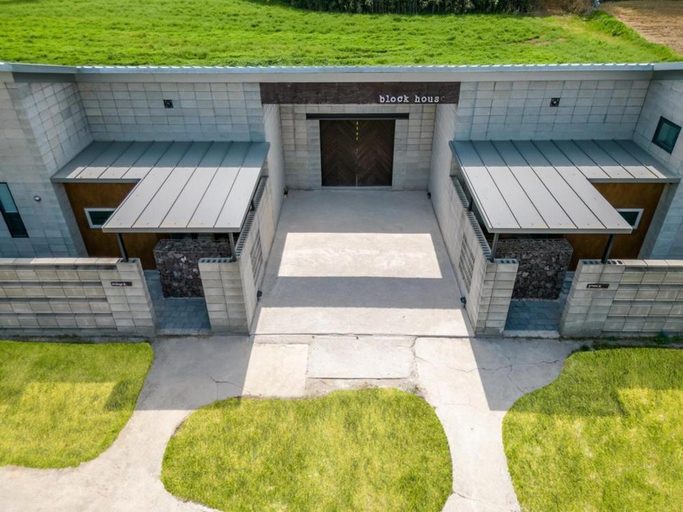 Sport & Beauty 3, Damyang Block House, Damyang