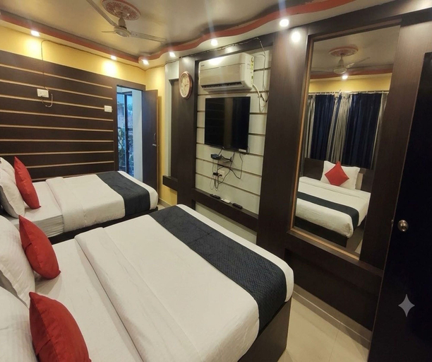 Others 2, Deluxe Room Jessore Road Kolkata Airport, North 24 Parganas