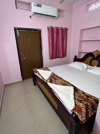 Bedroom 3, Hotel Rahul Residence, Kurnool